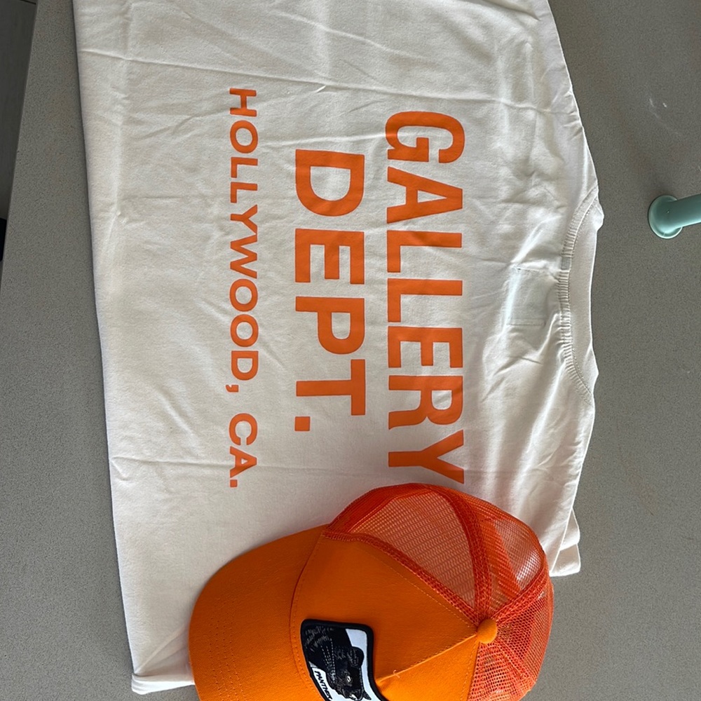 Brand New! Gallery Depot T-shirt. Size XL